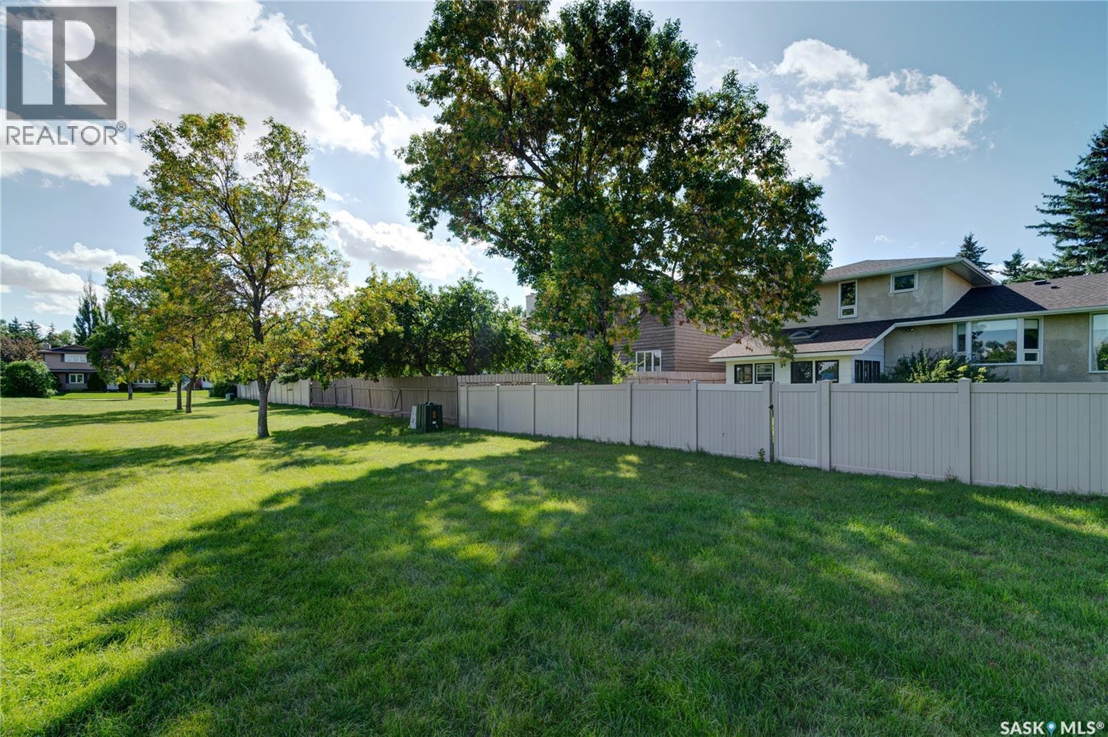 4827 McTavish STREET - Image 56