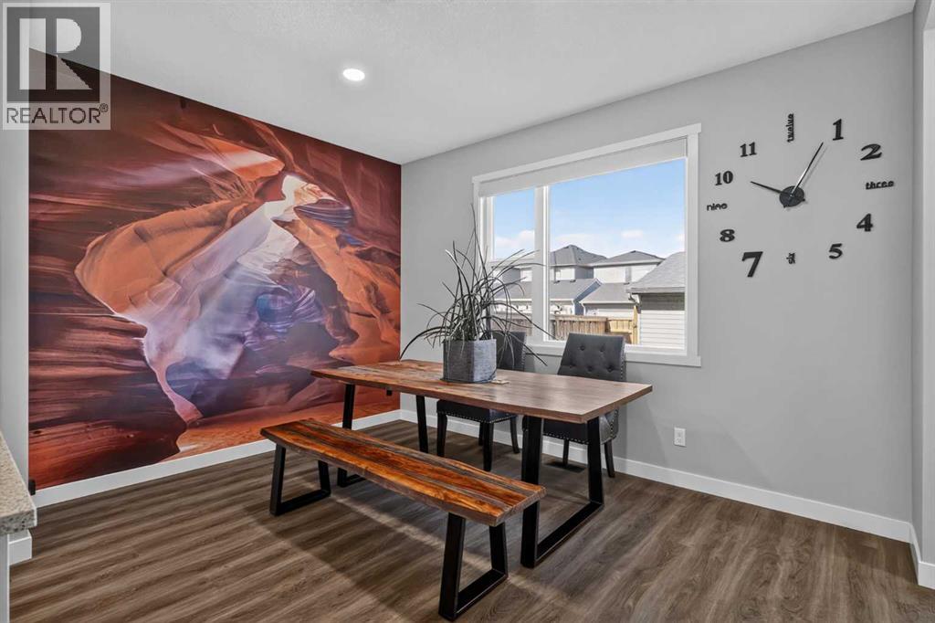 851 Walgrove Boulevard SE - photo 8