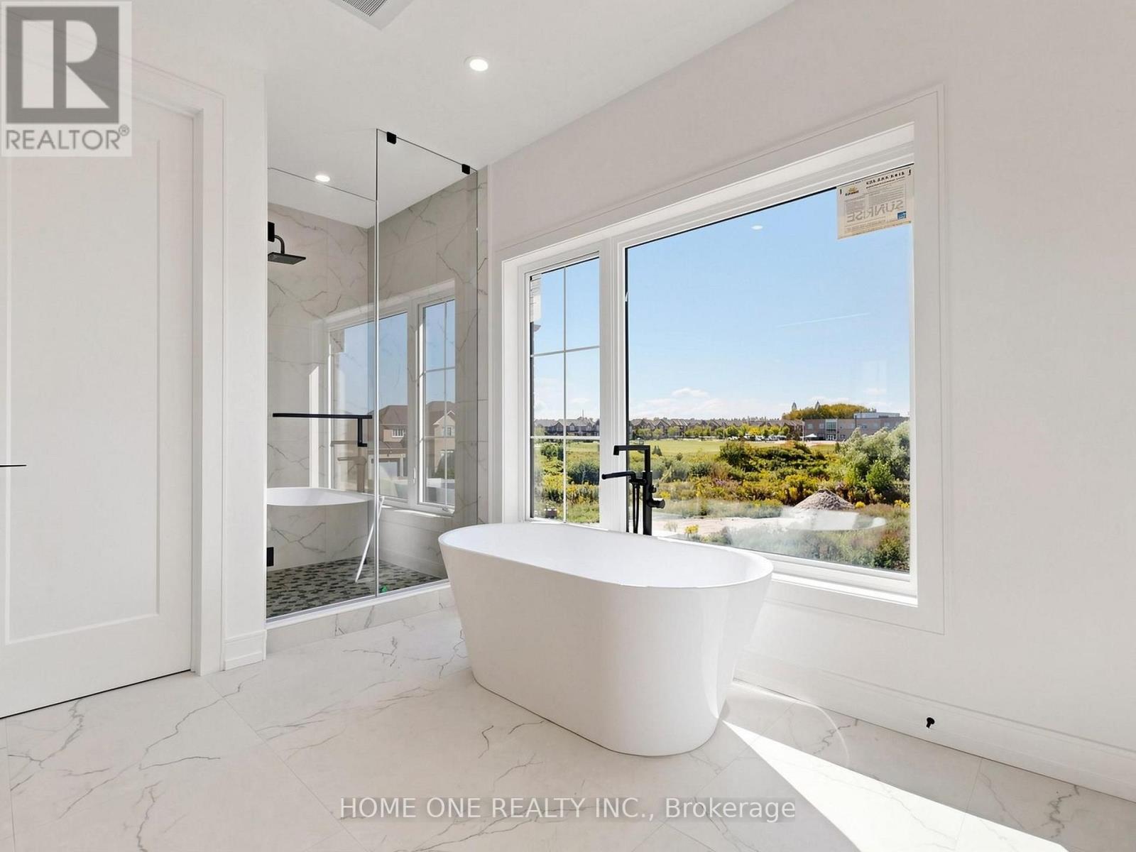 108 ROY RAINEY AVENUE - 31