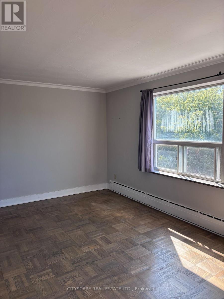 135 SAMMON AVENUE - 5