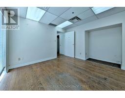 90-92 Martin Ross Avenue, Toronto, ON M3J2L4 Photo 12