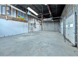 90-92 Martin Ross Avenue, Toronto, ON M3J2L4 Photo 25