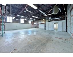 90-92 Martin Ross Avenue, Toronto, ON M3J2L4 Photo 20