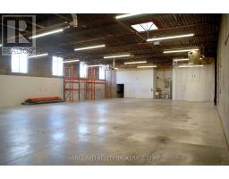 90-92 Martin Ross Avenue, Toronto, ON M3J2L4 Photo 36