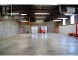 90-92 Martin Ross Avenue, Toronto, ON M3J2L4 Photo 34