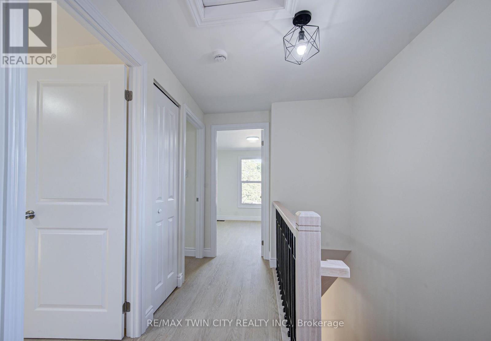 210 FERGUSON AVENUE - 20