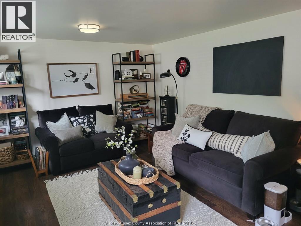 1570 STRATFORD COURT - Image 33