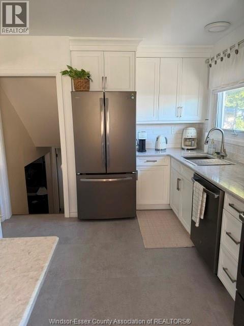 1570 STRATFORD COURT - 22