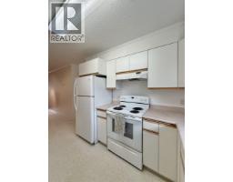 2 1164 N Second Avenue, Williams Lake, BC V2G1X8 Photo 11