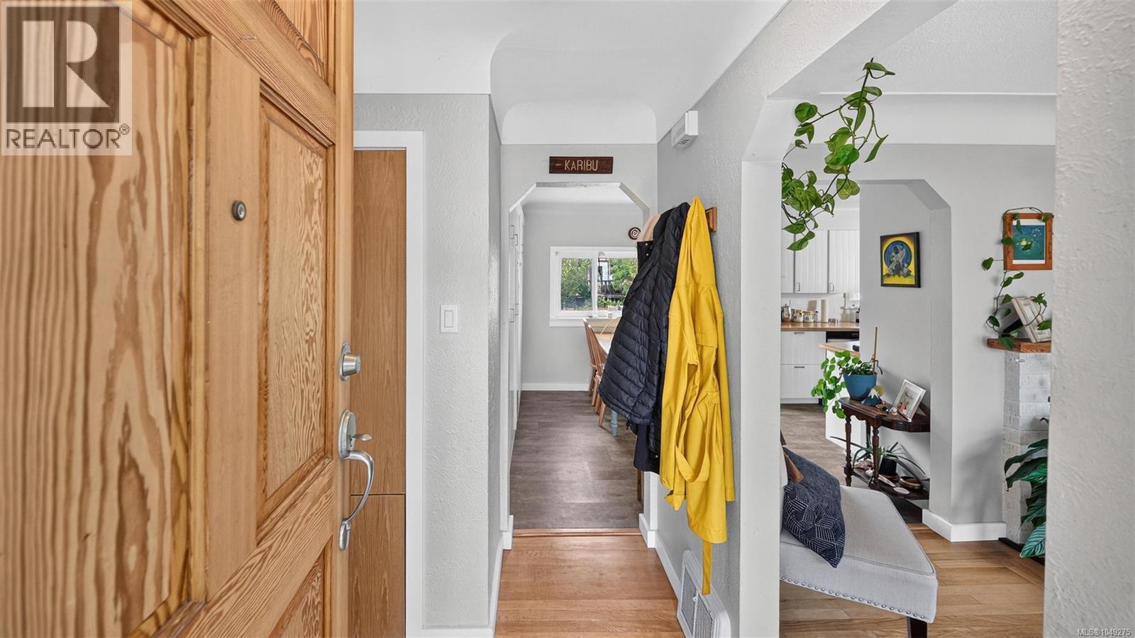 2516 Prior Street, Victoria, British Columbia, V8T3X6, Victoria, British Columbia — photo 5 of 5