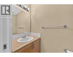86 Cedarwood Lane Sw, Calgary, AB T2W6J3 Photo 14