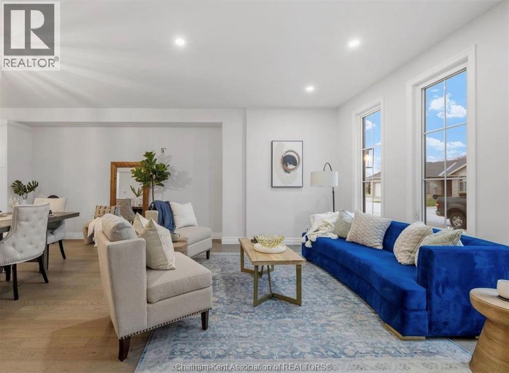 866 Park AVENUE West, Chatham — photo 12