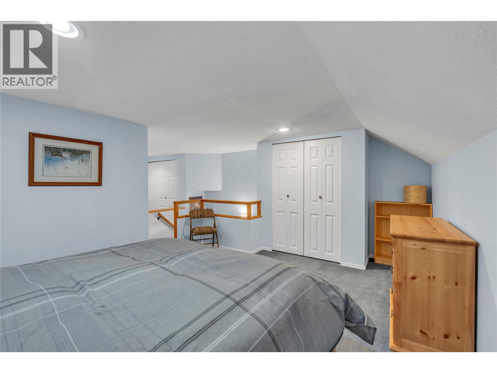 #318 330 Strayhorse Road - 22