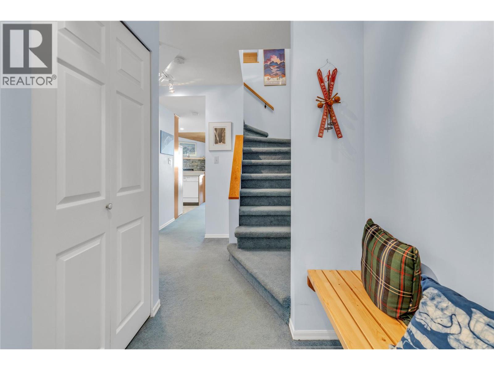 #318 330 Strayhorse Road - Image 3