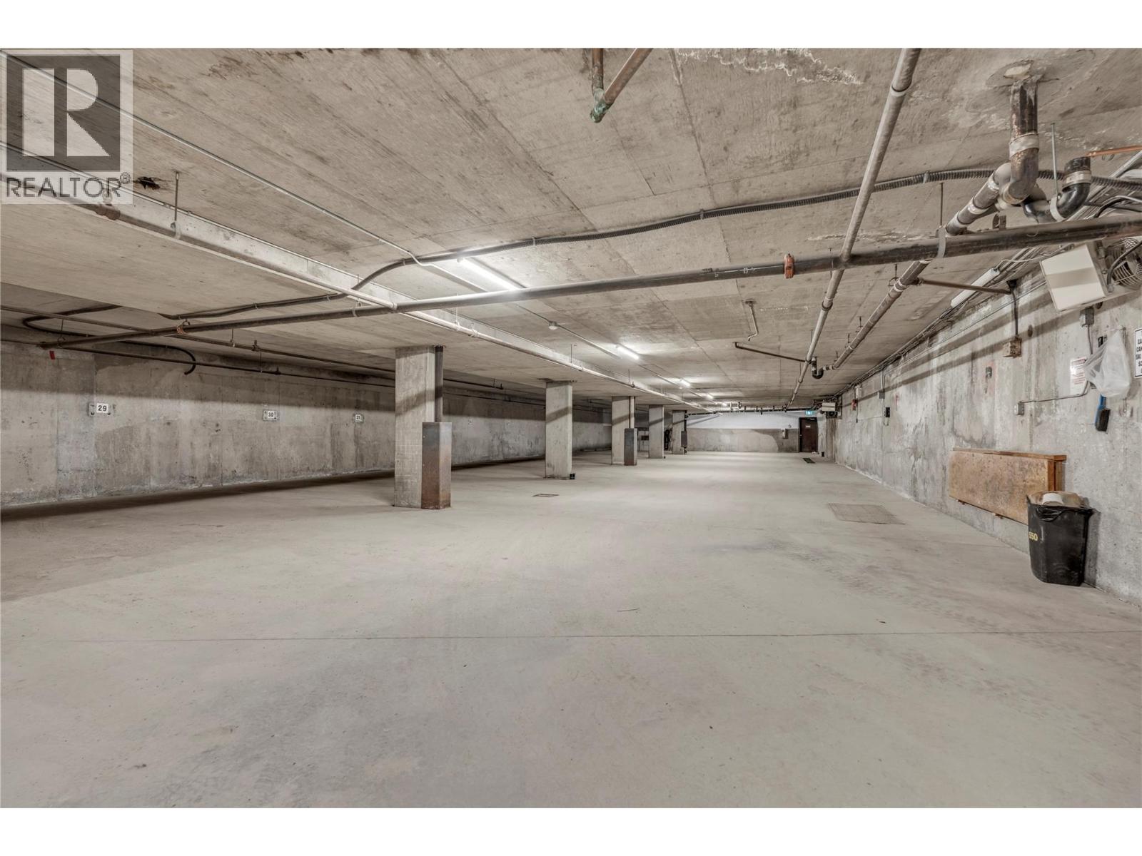 #318 330 Strayhorse Road - Image 33