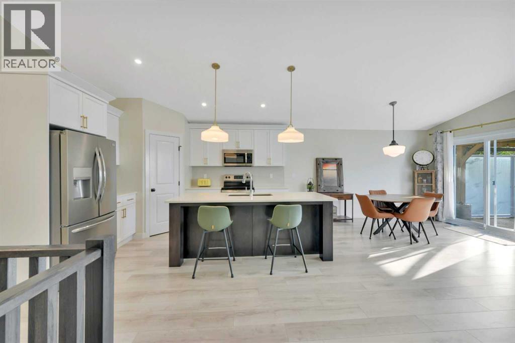 Listing photo – 18 Traynor Close, Red Deer