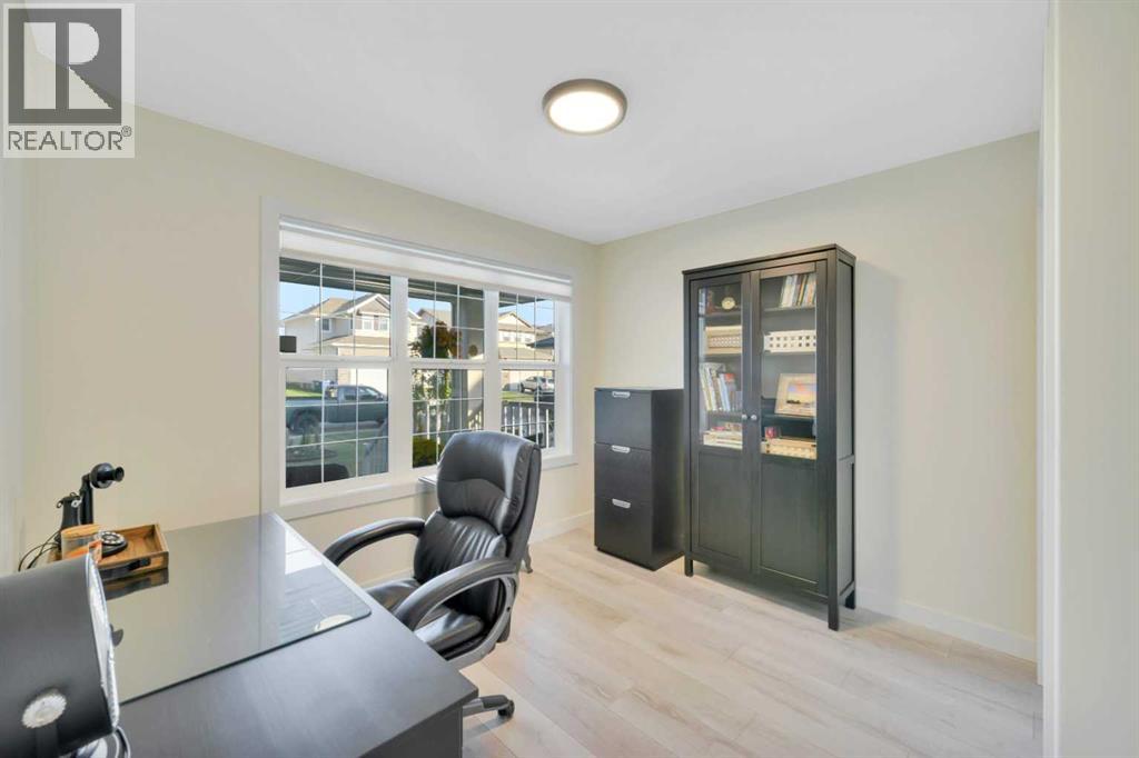 Listing photo – 18 Traynor Close, Red Deer