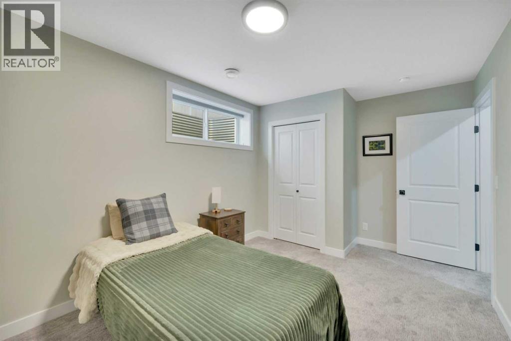 Listing photo – 18 Traynor Close, Red Deer