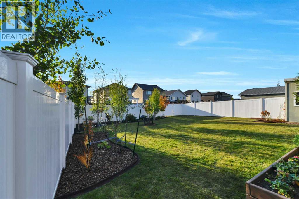 Listing photo – 18 Traynor Close, Red Deer