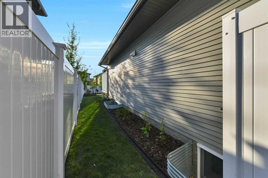 Listing photo – 18 Traynor Close, Red Deer