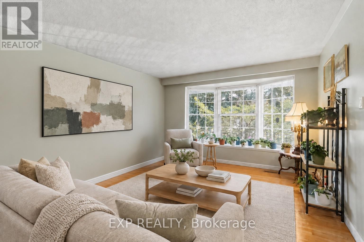 152 HILDA AVENUE - 8