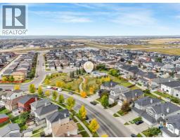 3pc Bathroom - 237 Saddlecrest Way Ne, Calgary, AB T3J5N2 Photo 10