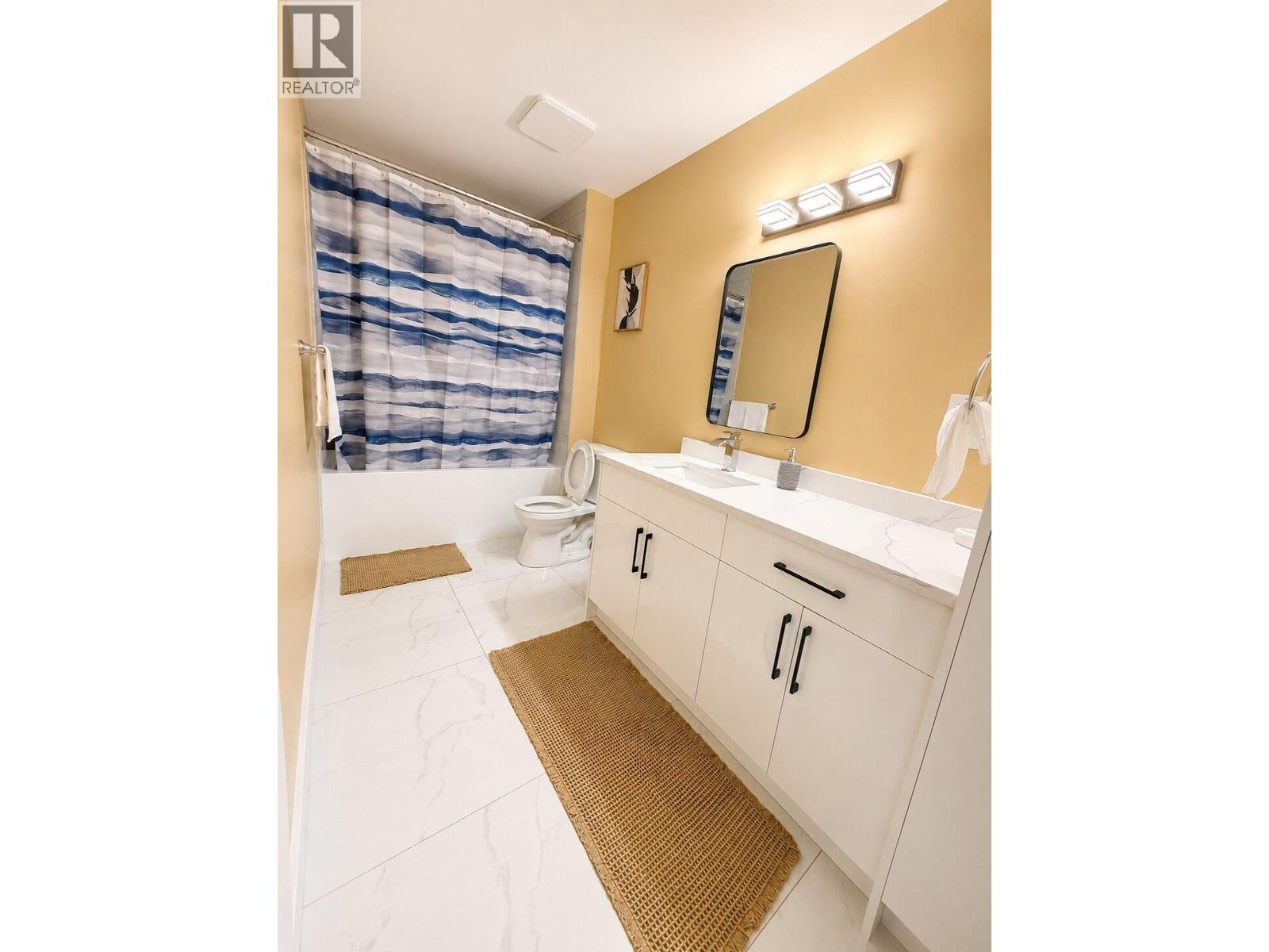7250 Highway 97 S, Peachland