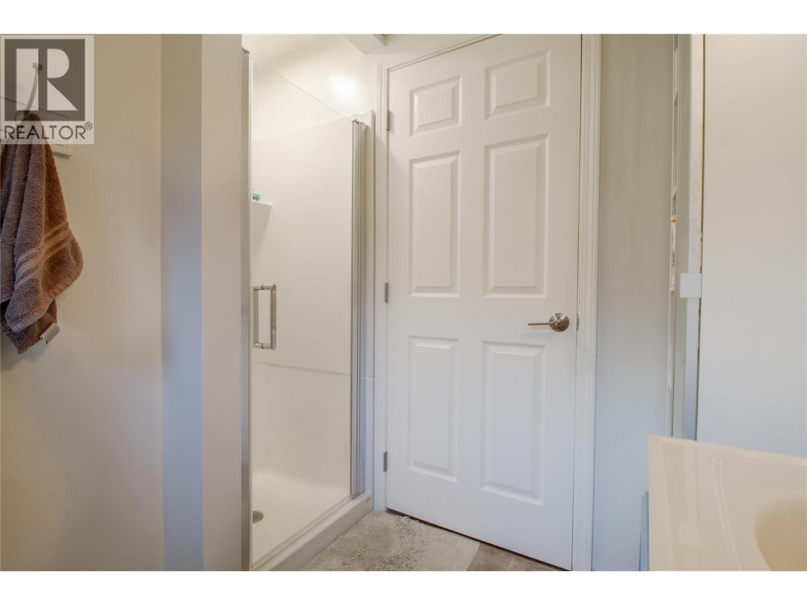 1621 Birch Drive - Image 20