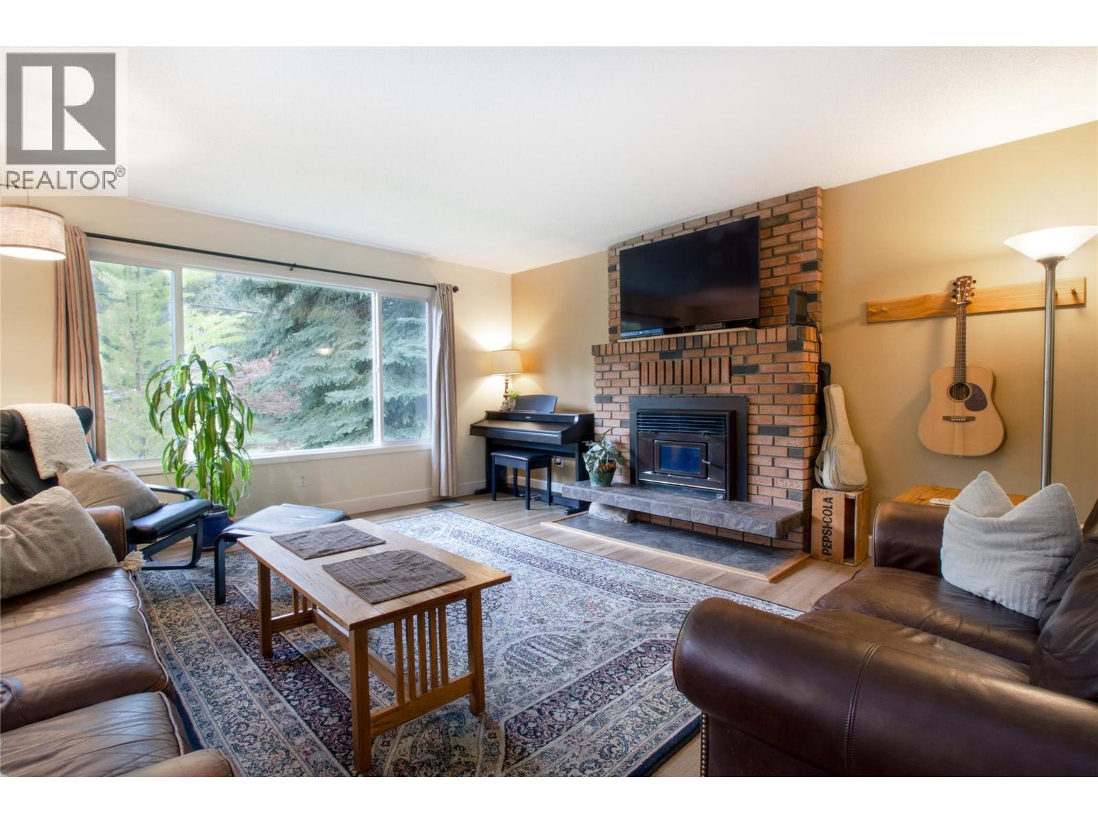 1621 Birch Drive - 4