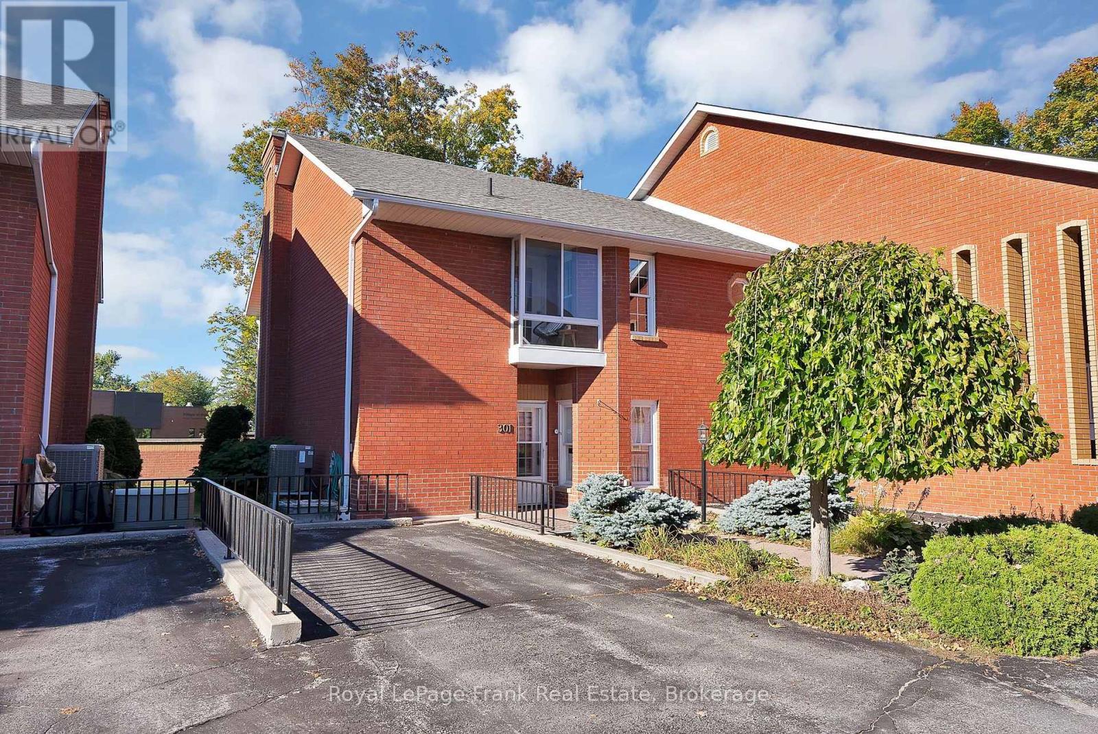Property for sale at 301 - 1 SHERWOOD STREET