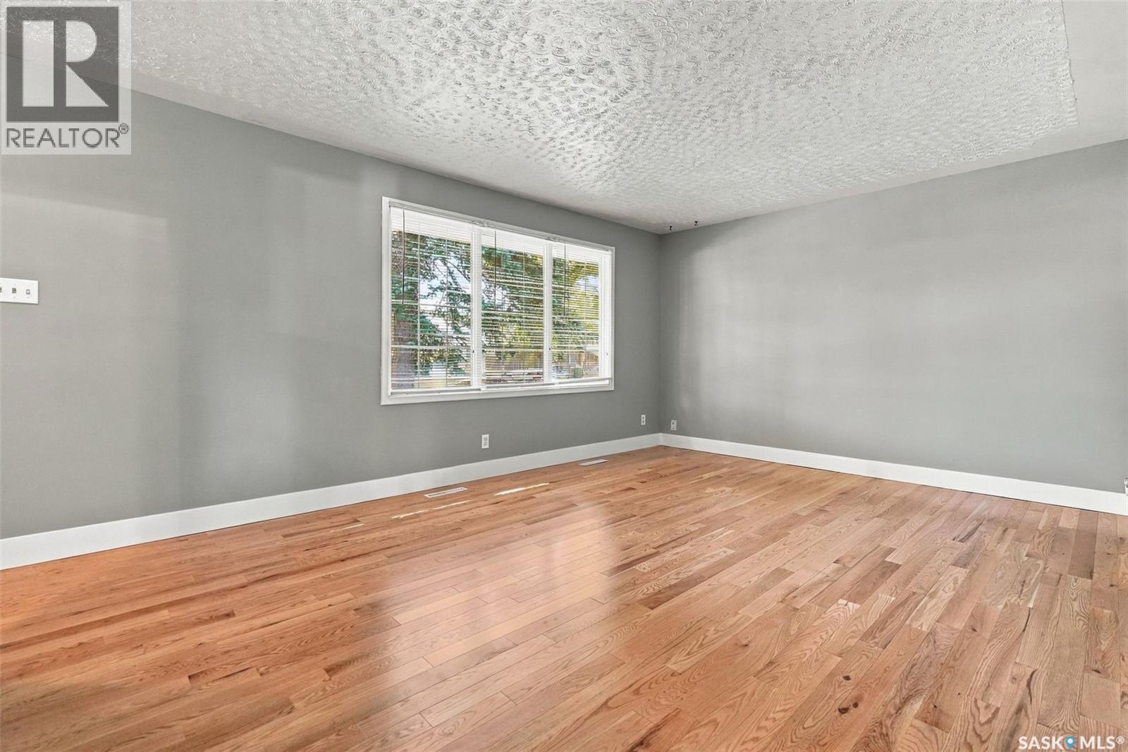 10 Ottawa PLACE, Regina — photo 5