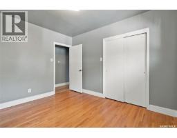 10 Ottawa Place, Regina, SK S4R2V7 Photo 12