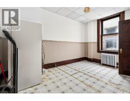 117-123 High Street W, Moose Jaw, SK S6H1S5 Photo 36