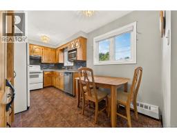 153 Second Avenue, photo 7