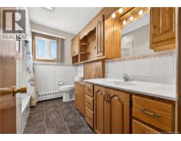 153 Second Avenue, photo 16