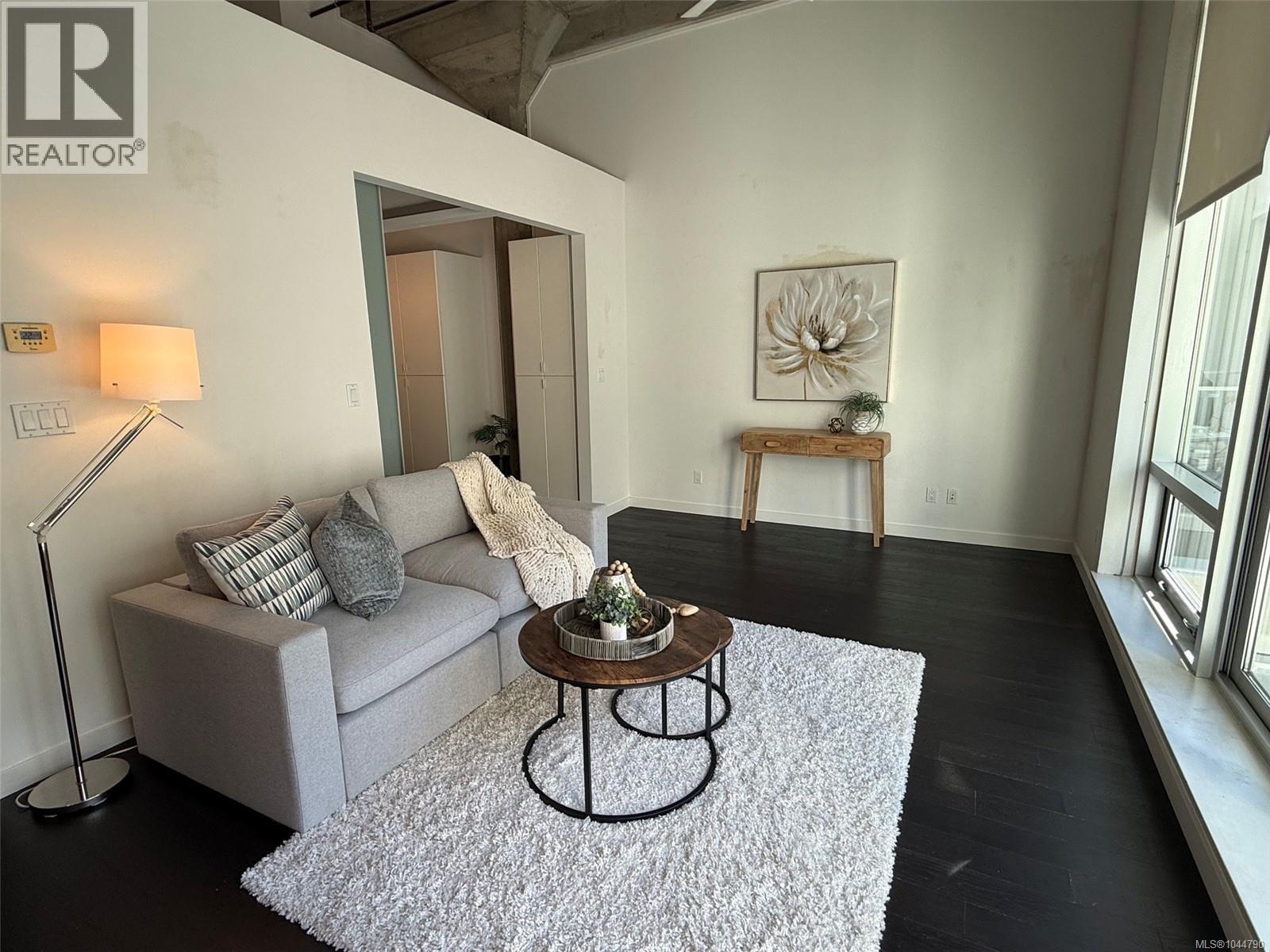 #339 770 Fisgard St - Image 6