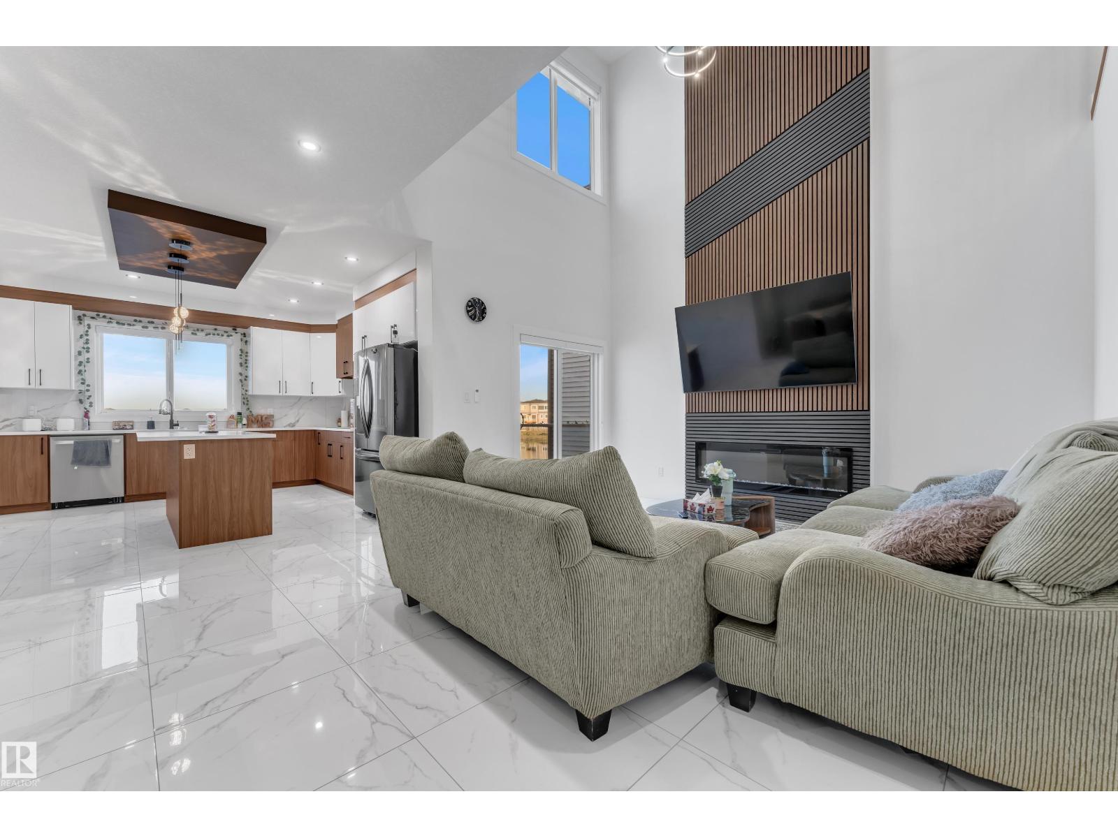 6502 42 ave - Image 13