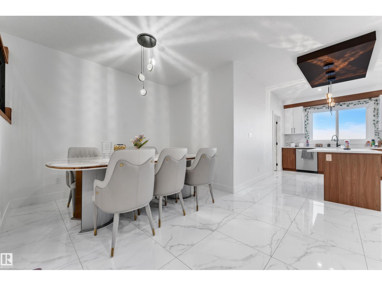6502 42 ave - Image 14