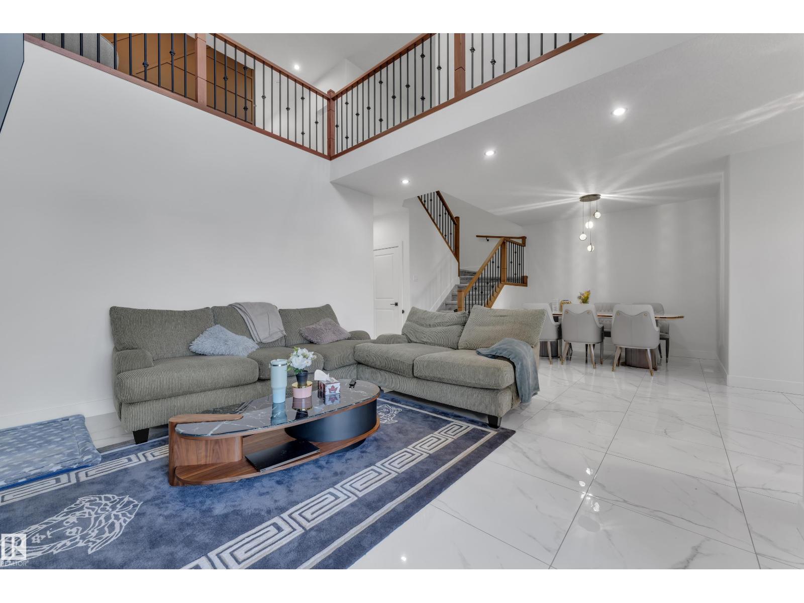 6502 42 ave - 17