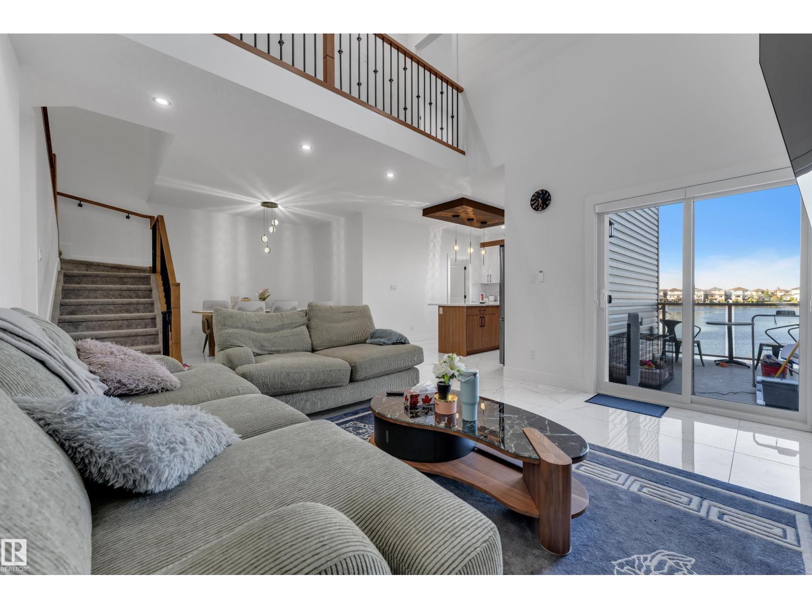 6502 42 ave - Image 18