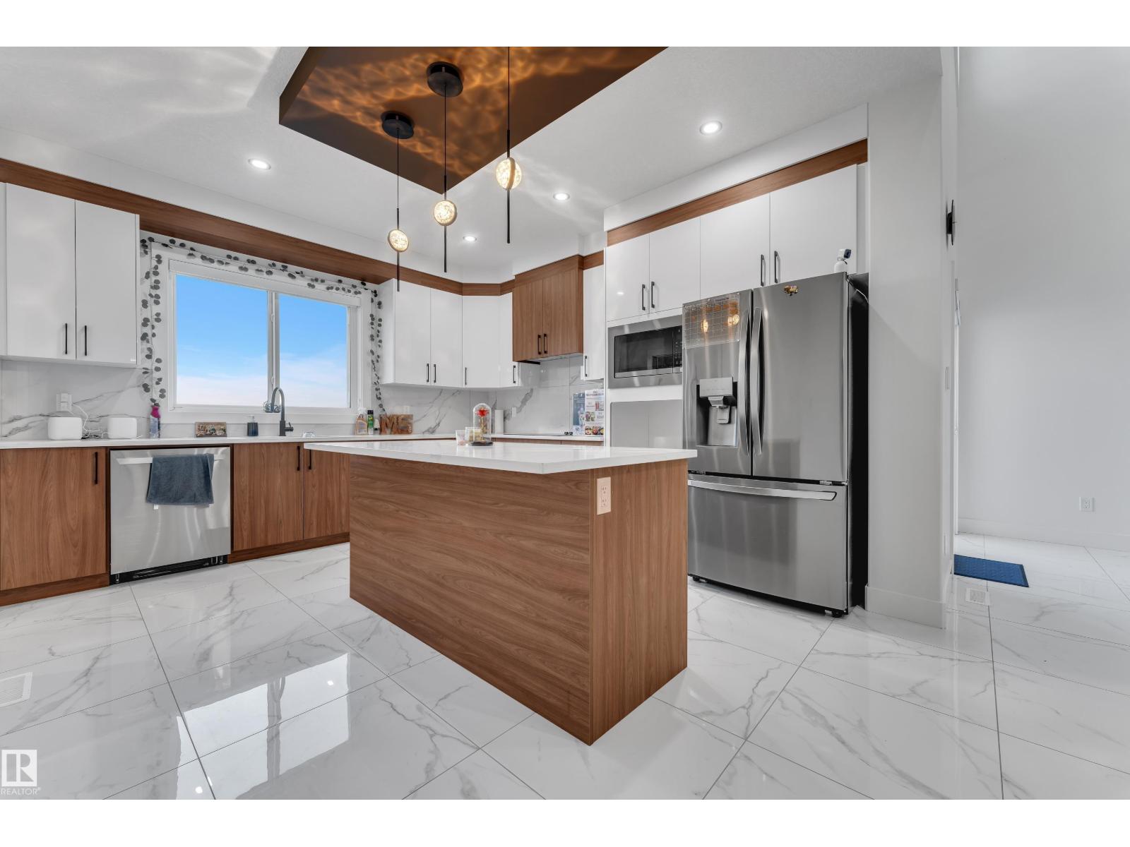 6502 42 ave - 20