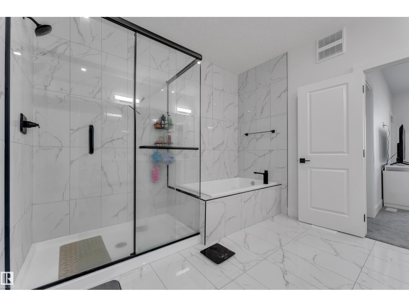 6502 42 ave - 43