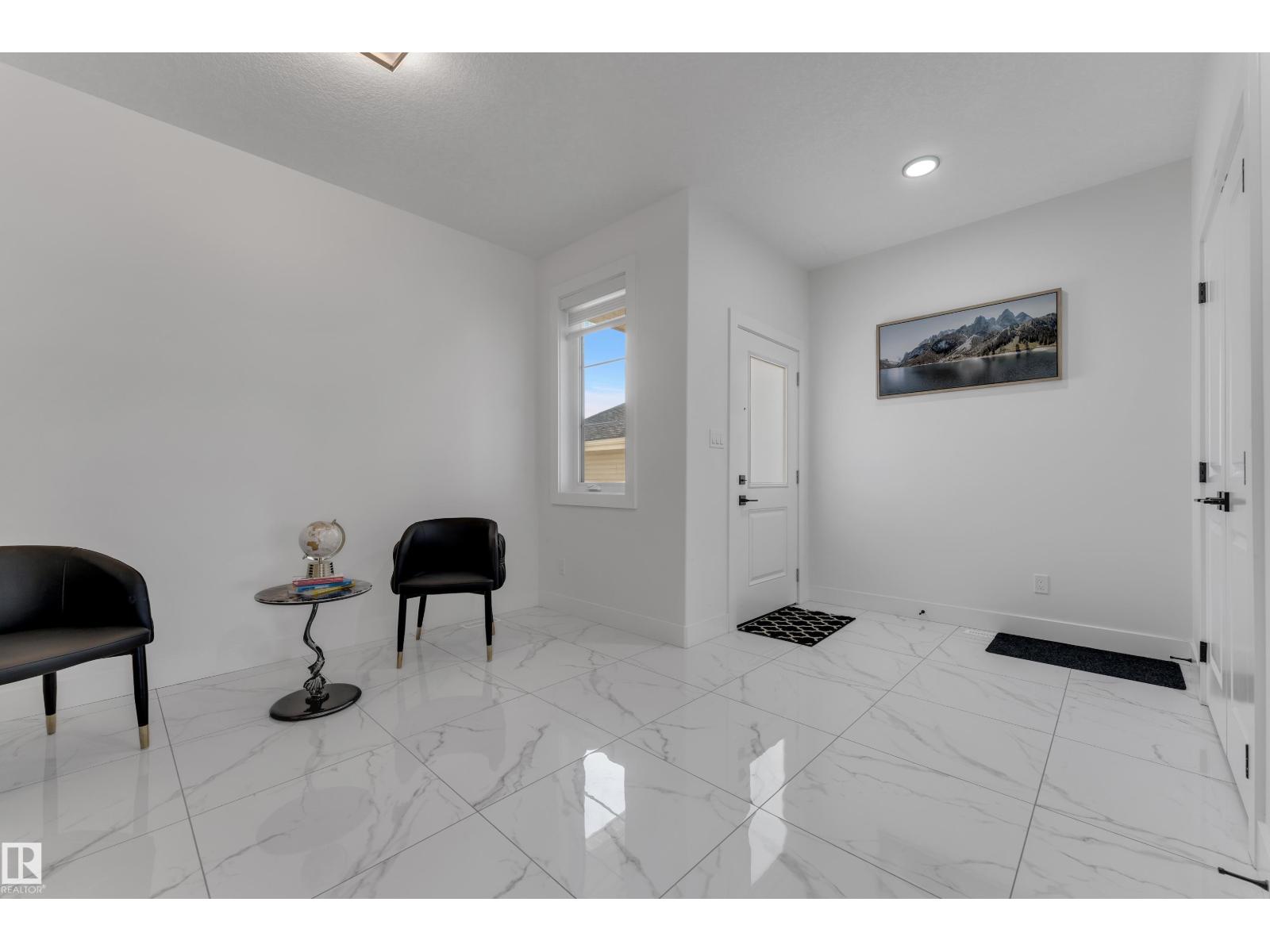 6502 42 ave - Image 6