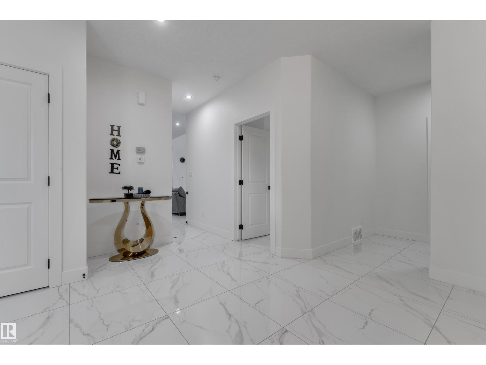 6502 42 ave - Image 8