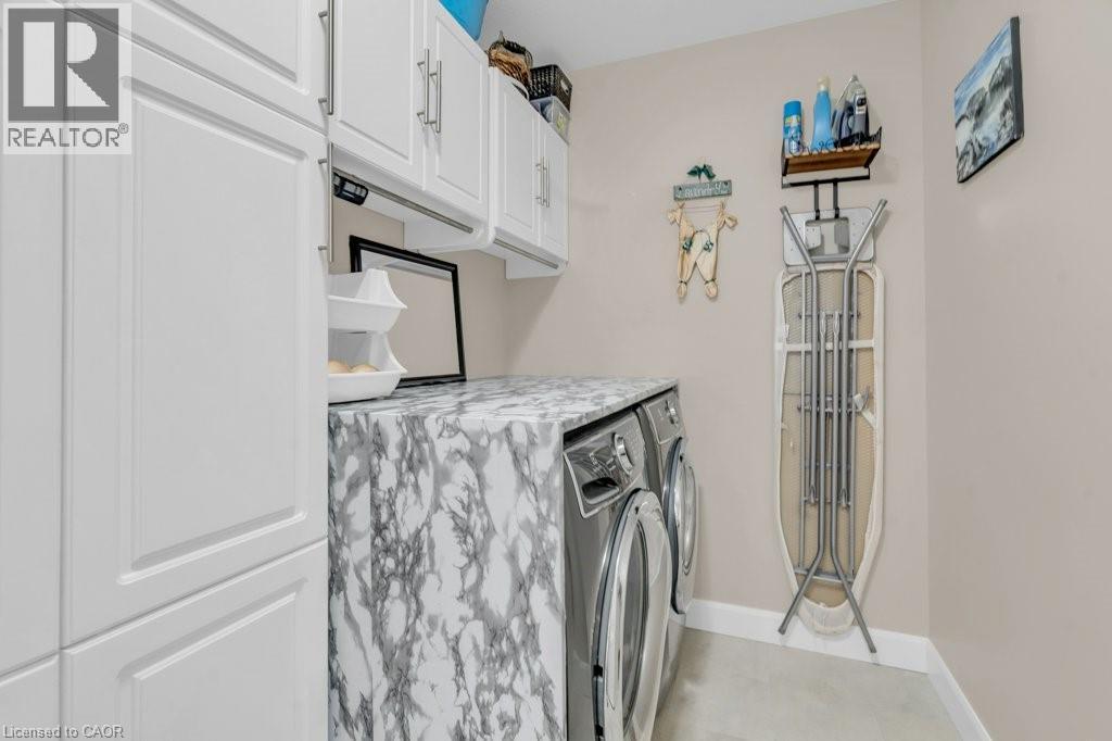 420 Victoria Street — photo 34
