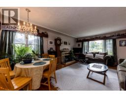 2057 Mahon Avenue, North Vancouver, BC V7M2T6 Photo 17