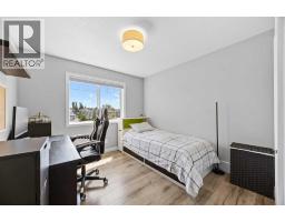 18 Hidden Creek Manor Nw, Calgary, AB T3A6L7 Photo 23