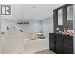 18 Hidden Creek Manor Nw, Calgary, AB T3A6L7 Photo 29