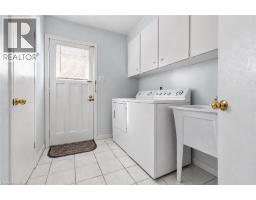 152 Hilda Avenue, North York, ON M2M1V9 Photo 23