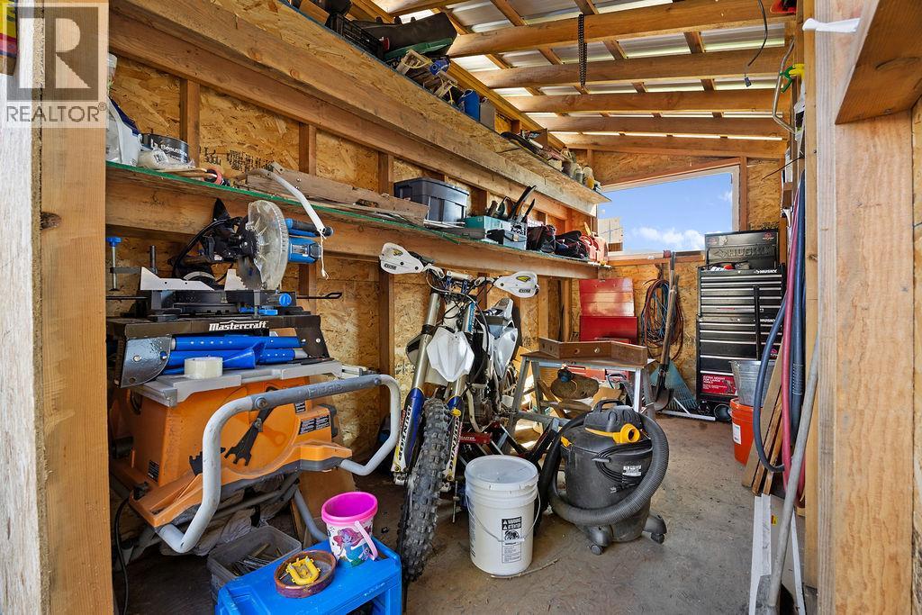 #18 3495 Adair Street - 29